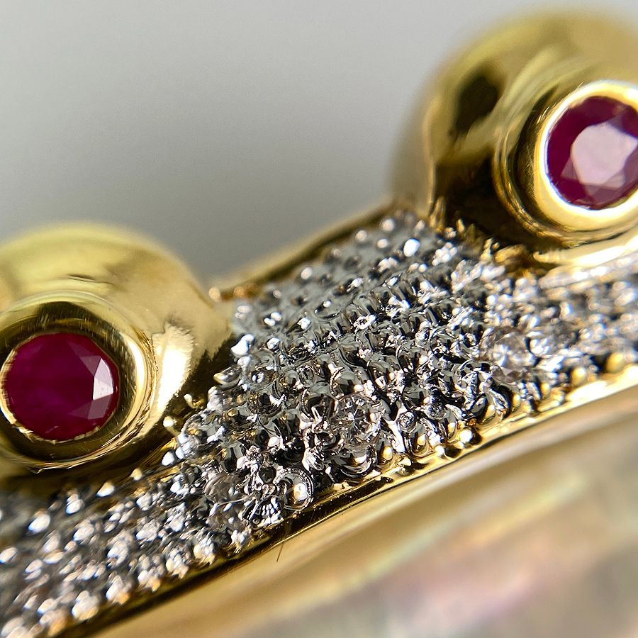 ポンテヴェキオフロッグルビーエメラルドダイヤ18KPVブローチ