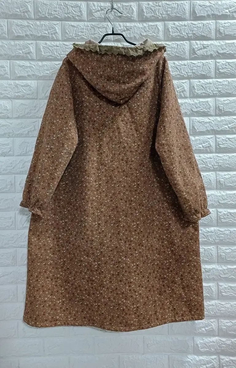 小花柄キルティング フード付きロングコート