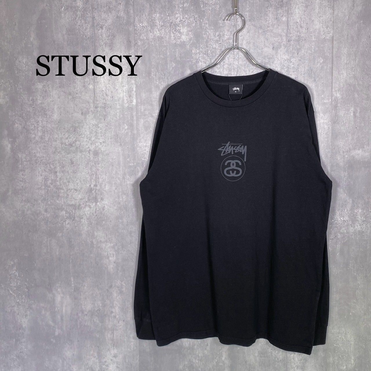 STUSSY』ステューシー (XL) フロントロゴプリント ロングTシャツ 