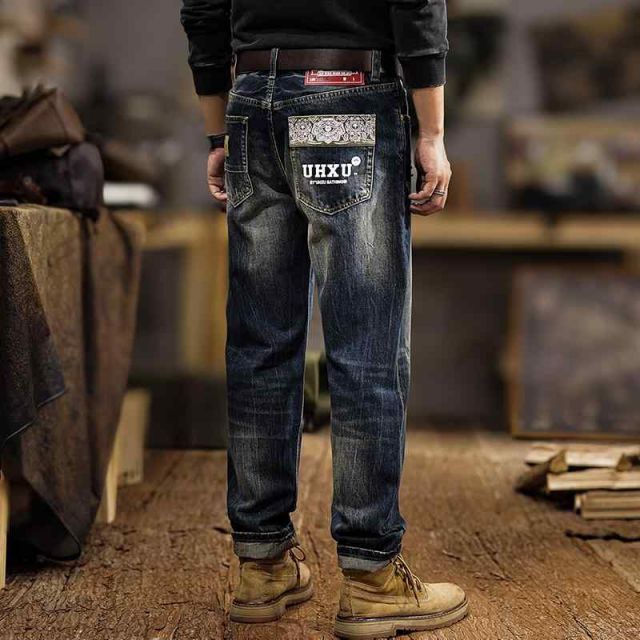 秋冬 コーデ メンズ 服 シンプル ファッション オシャレ 大人 かっこいい 大きいサイズ ストリート 紳士服 ハイエンド アメリカン クラシック レトロ ヘビーウォッシュ ジーンズ スクラッチ カジュアル ストレート パンツ