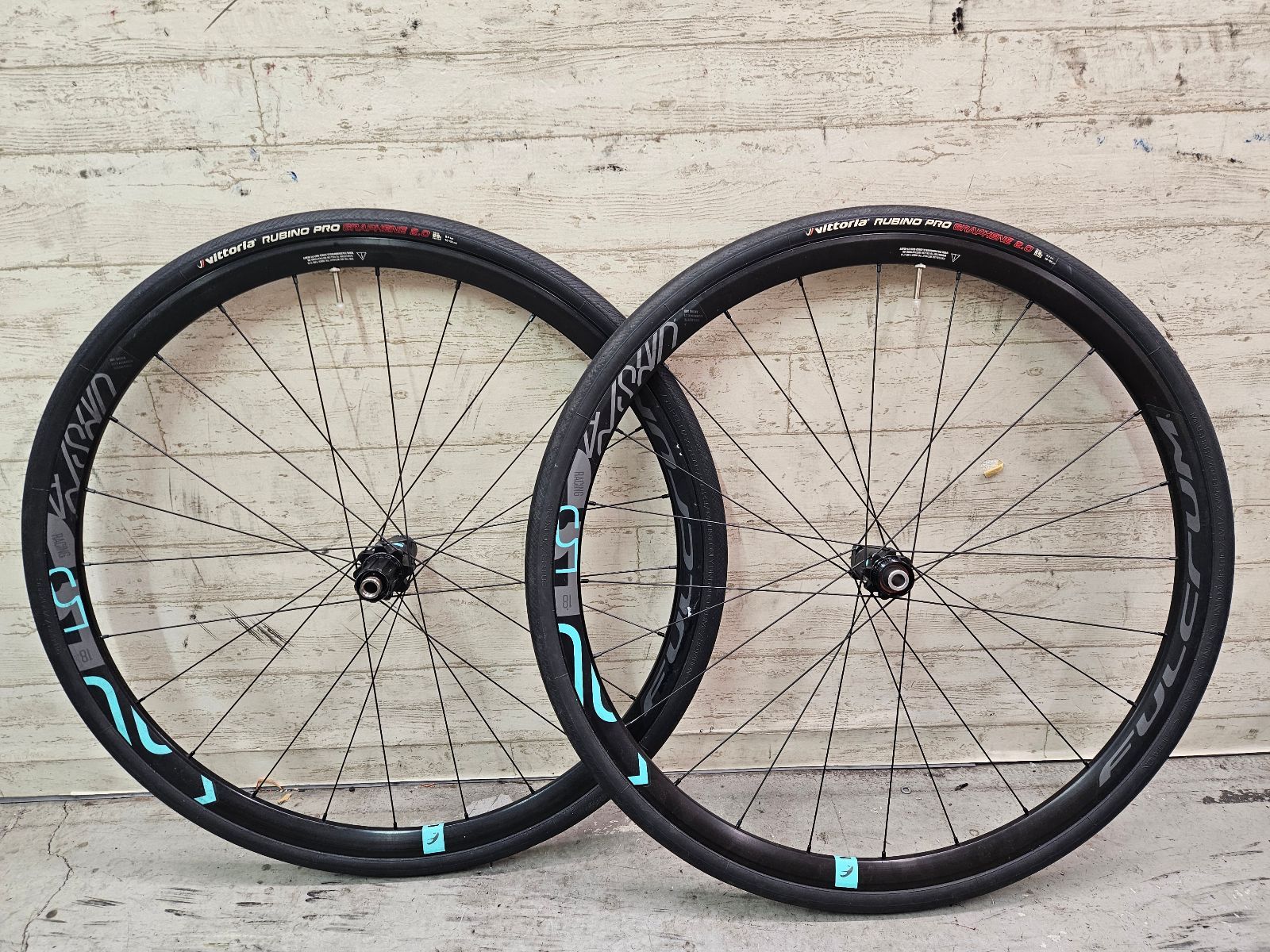 フルクラム　Racing 5 完組ホイール 700C Ultegra フルクラム Racing 5 完組ホイール 700C Ultegra