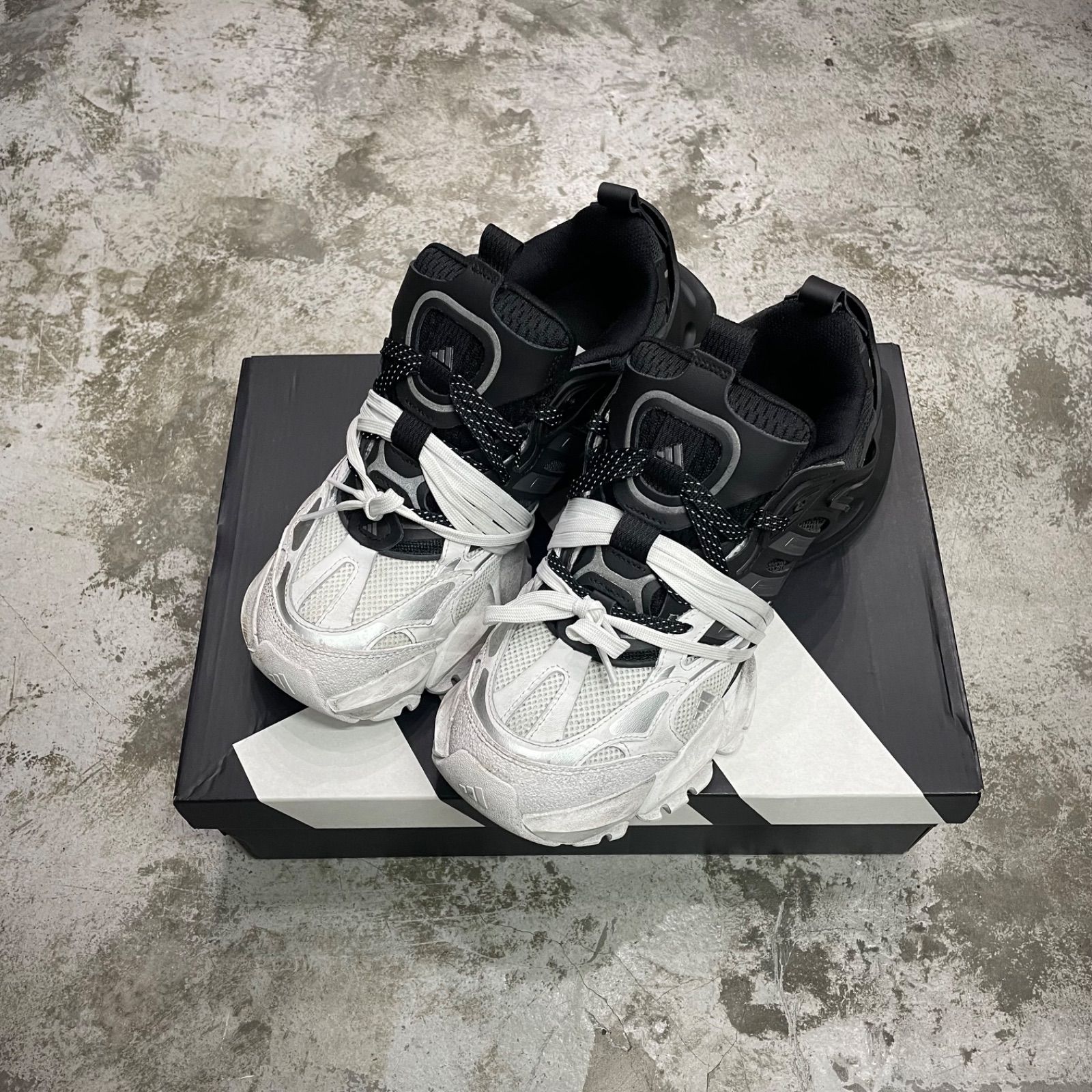 adidas XLG RUNNER DELUXE ランナー デラックス スニーカー JR0861 