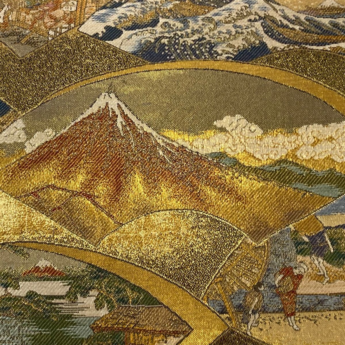 金色