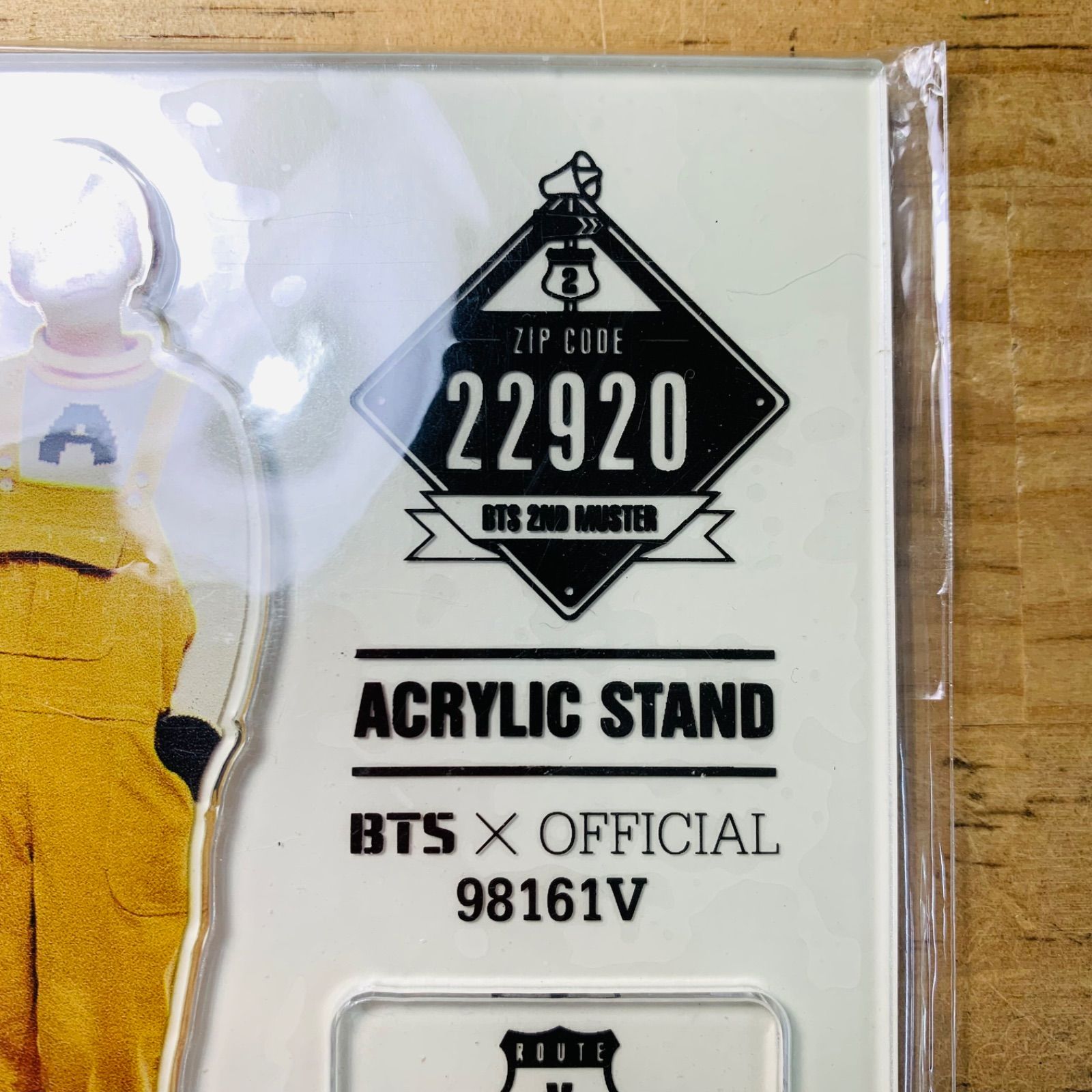 ☆T34653-20 BTS V テヒョン BTS 2ND MUSTER ZIP CODE：22920 アクリル 