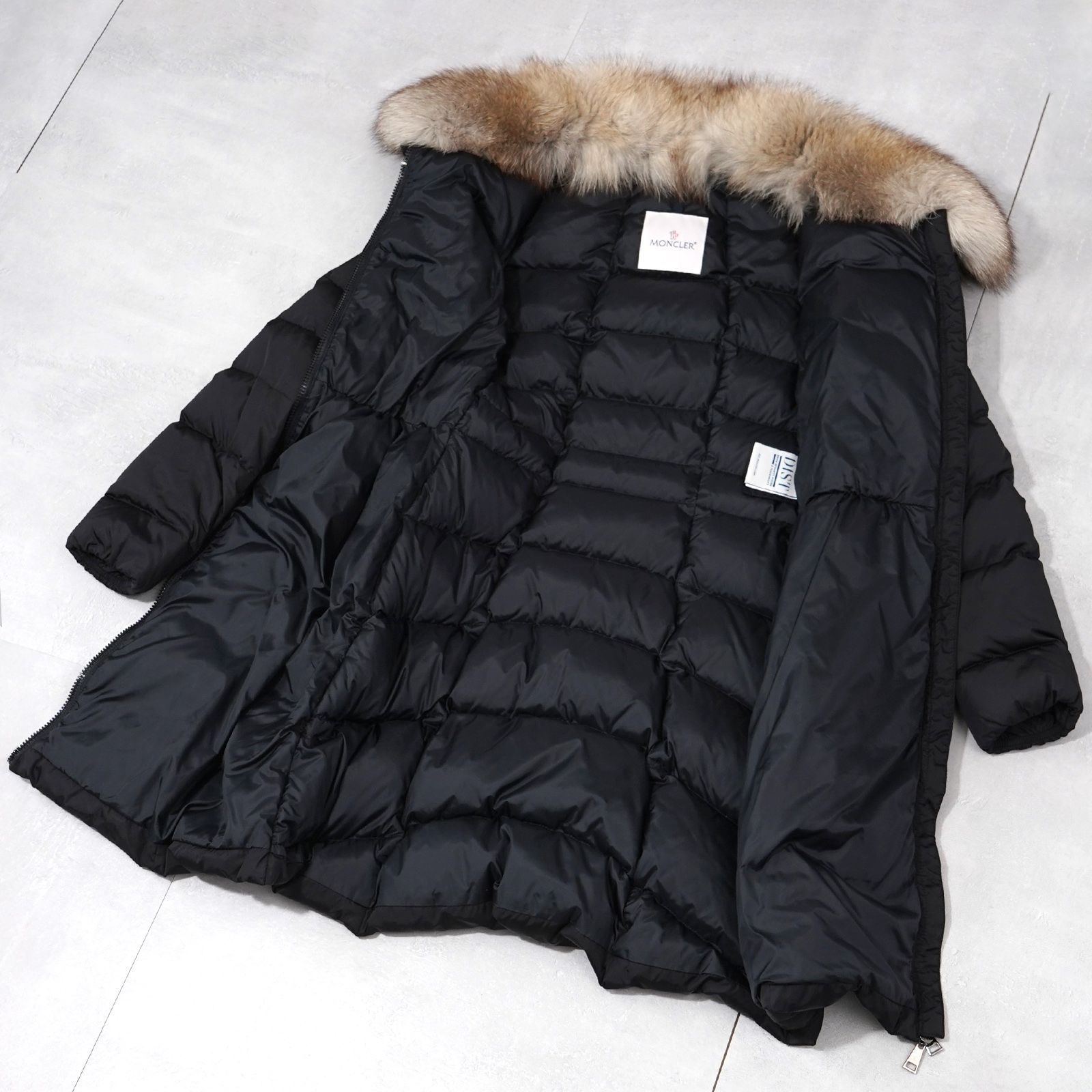 新品同様+】MONCLER HIRONDELLE ロングダウンジャケット - メルカリ 新品同様+】MONCLER HIRONDELLE ロングダウンジャケット - メルカリ