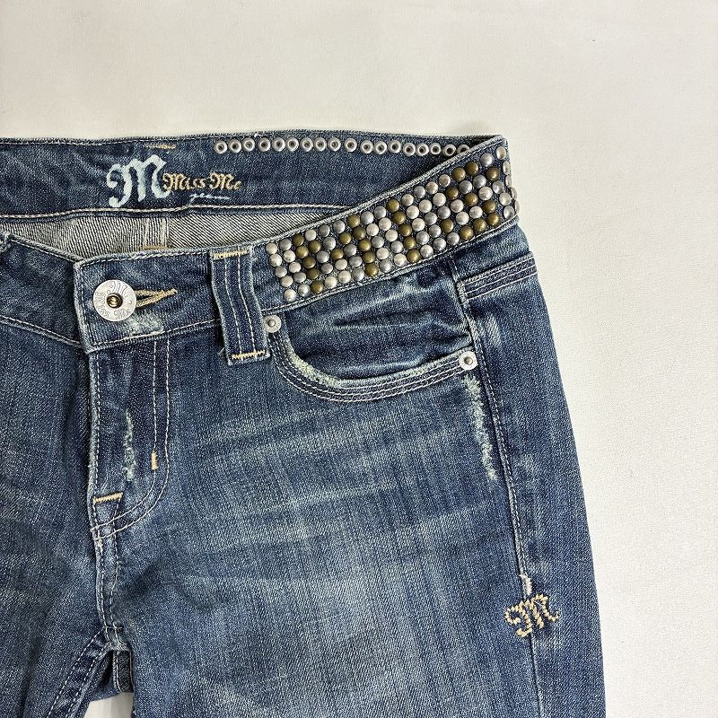 美品 Y2K Miss Me デニム フレアパンツ ローライズ クロスボタン 美品 Y2K Miss Me デニム フレアパンツ ローライズ クロスボタン