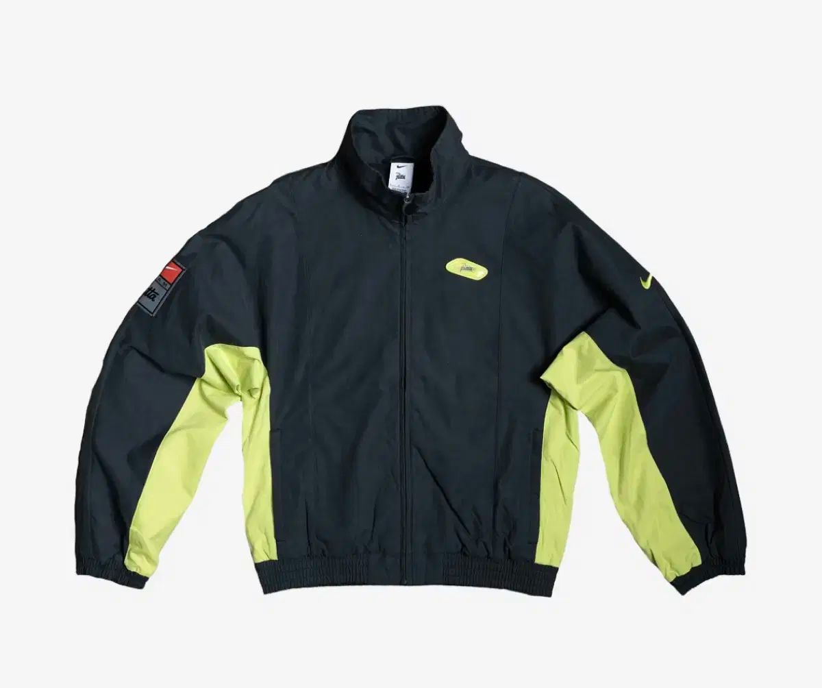 Nike ナイキ ファタ トラック ジャケット 黒 HJ0712 ー 010 XL