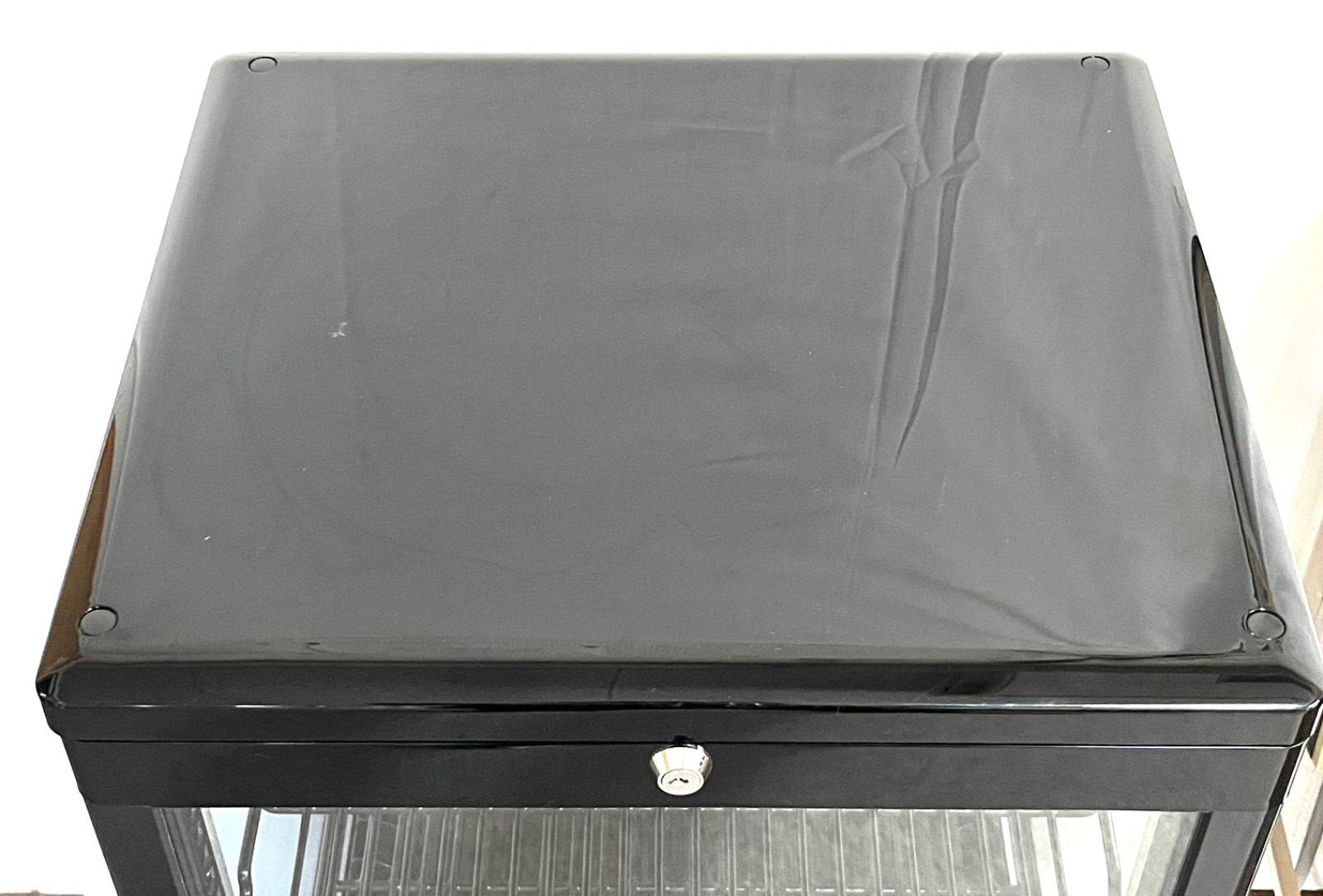 4面ガラス 冷蔵ショーケース 卓上型 63L ブラック 【公式通販】