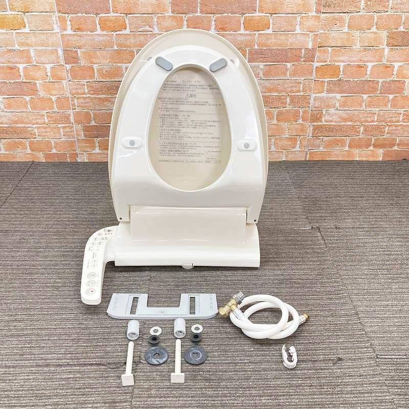k*n様 A*j様 温水洗浄便座【Panasonic】CH941SPF Panasonic Clean Wash Toilet Seat w/ Warm Bidet CH941SWS