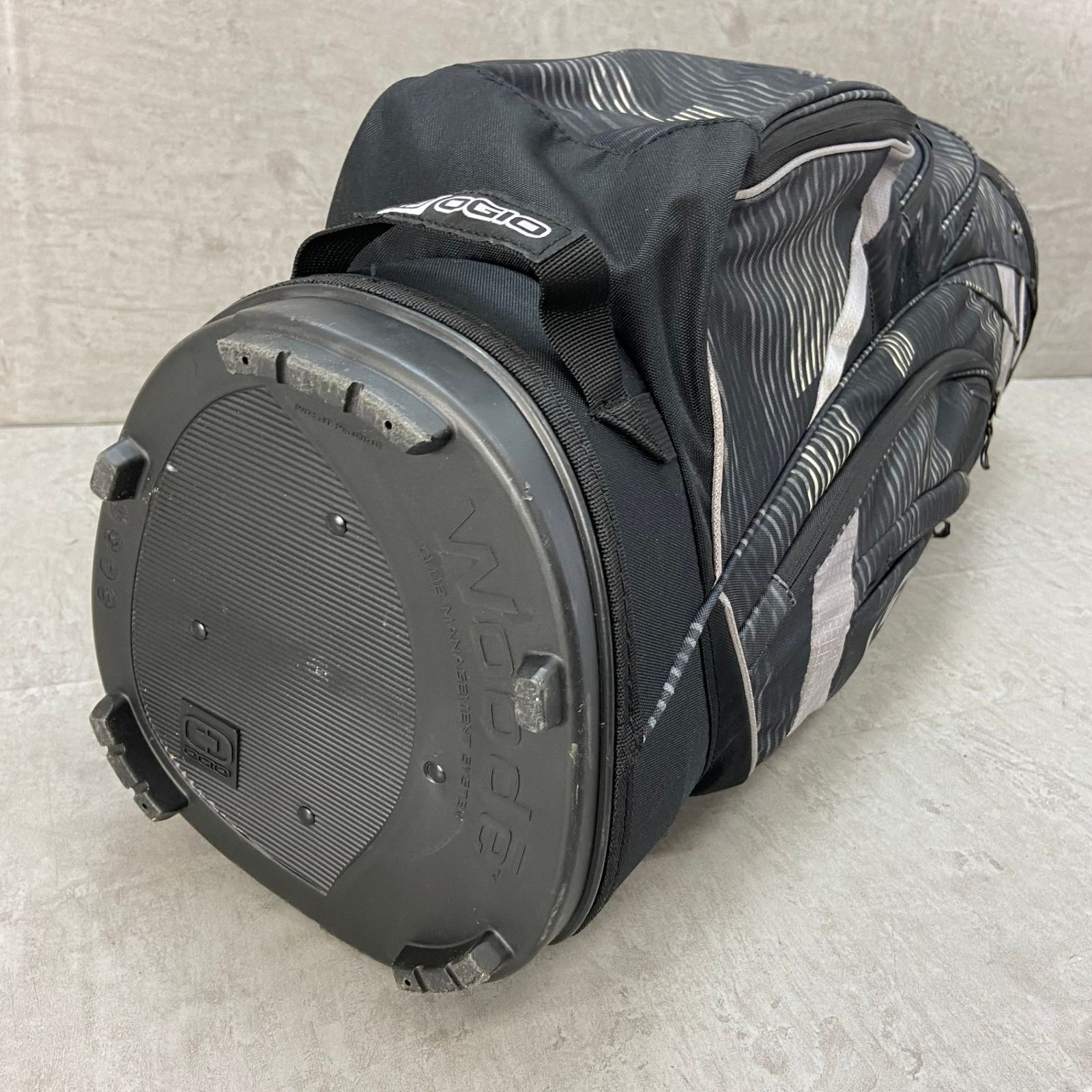 OGIO　UNITER　ゴルフ用　キャディバッグ　カート式　オジオ　ユナイター OGIO UNITER ゴルフ用 キャディバッグ カート式 約10型 約25cm