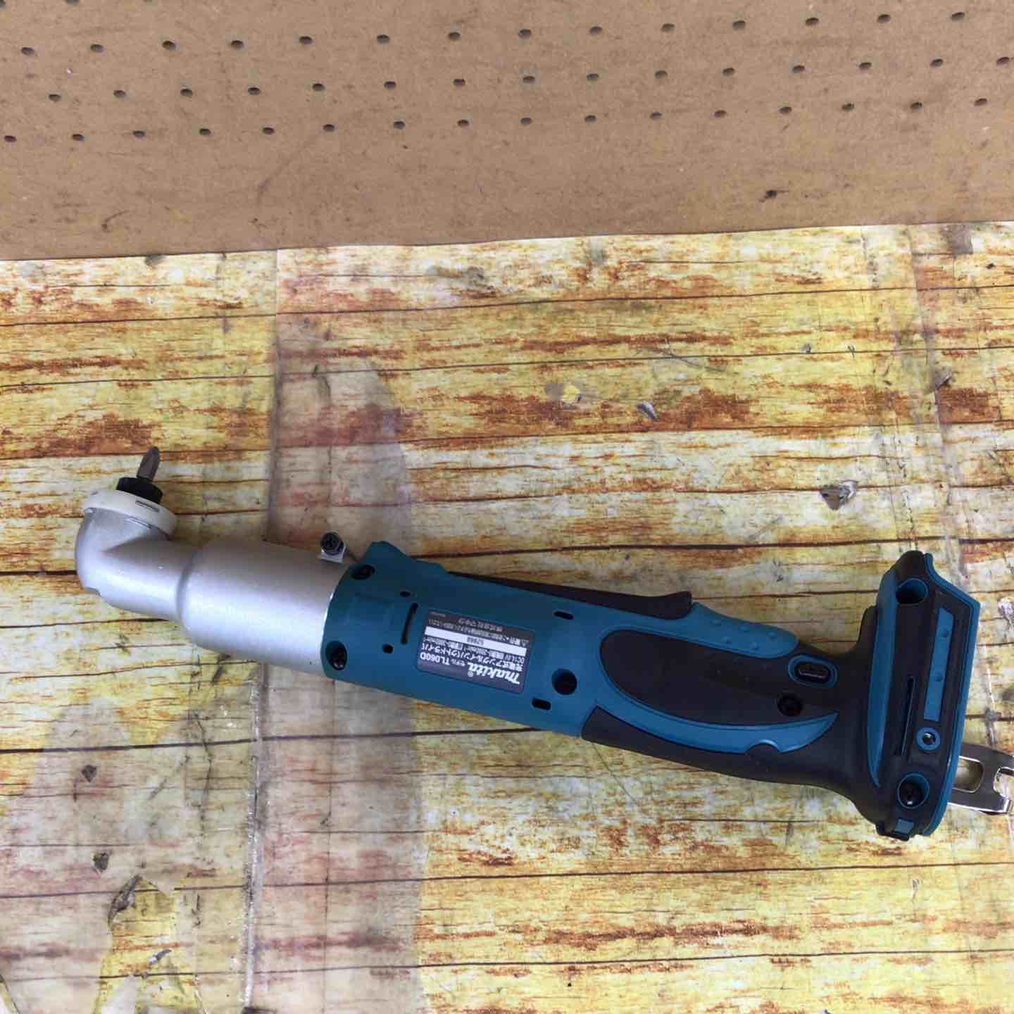 マキタ(makita) コードレスアングルインパクトドライバ TL060DRF【川崎 