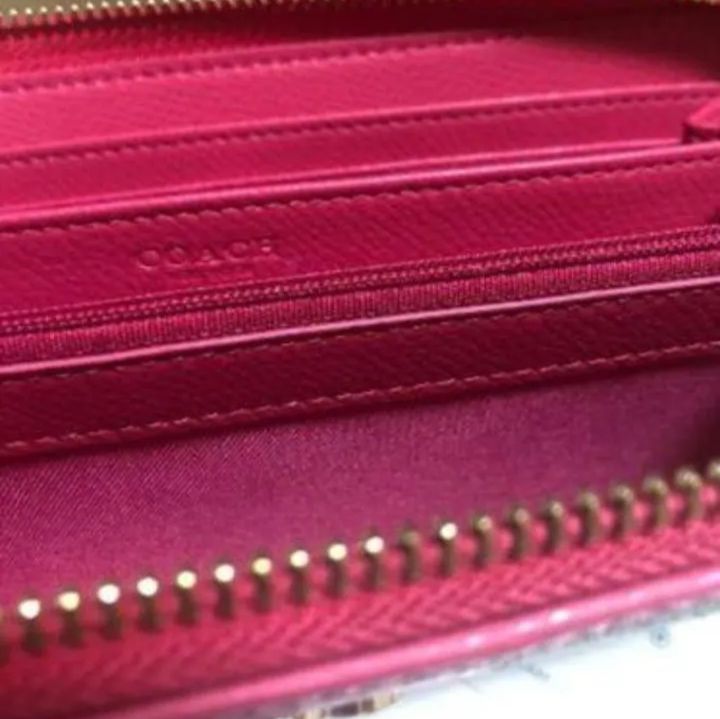 Sale 匿名配送 新品 ✳️ COACH コーチ 財布 ダリア - 〜麗Urara