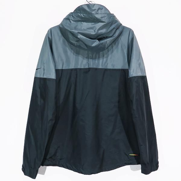 F.C.R.B ブリストル STORM-FIT MOUNTAIN PARKA F.C.R.B ブリストル STORM-FIT MOUNTAIN PARKA - メルカリ