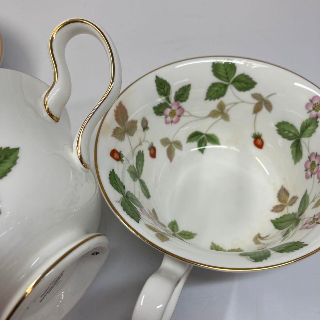 ワイルドストロベリー ティーカップ