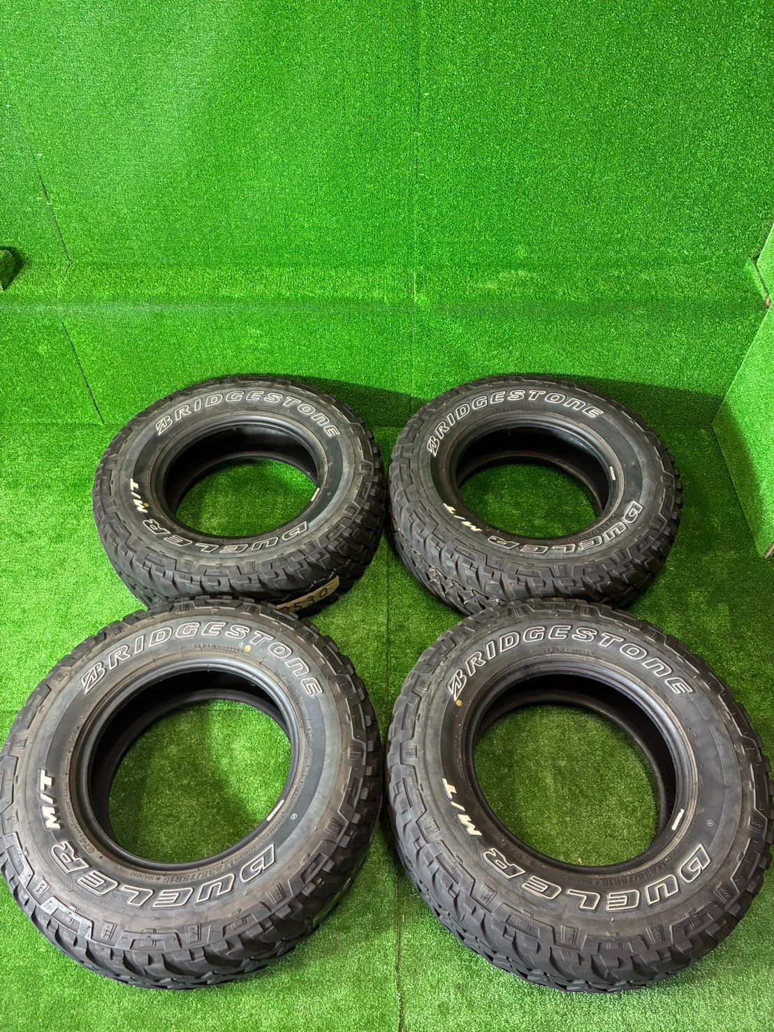中古タイヤ 4本セット】 BRIDGESTONE DUELER M/T（デューラー M/T