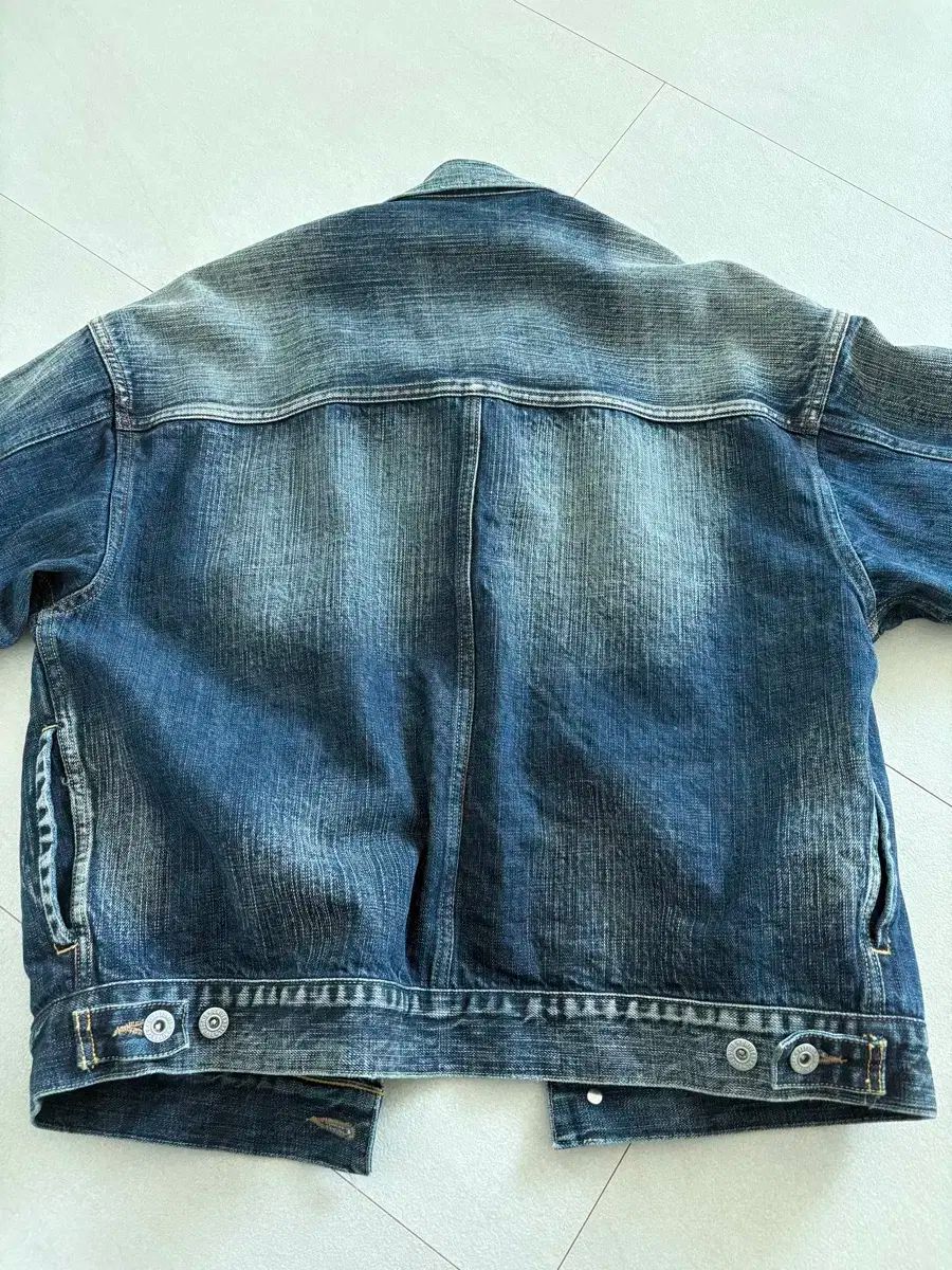 デニムジャケット