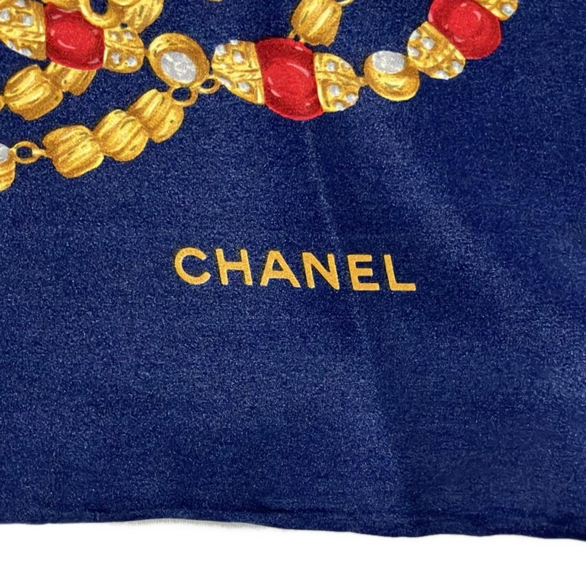 CHANEL シャネル スカーフ ネイビー×ゴールド×レッド ジュエリー シルク
