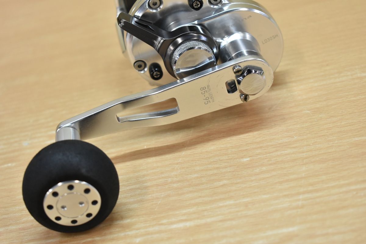 キャタリナ LD 30 SH 左ハンドルカスタム uzカスタム ダイワ