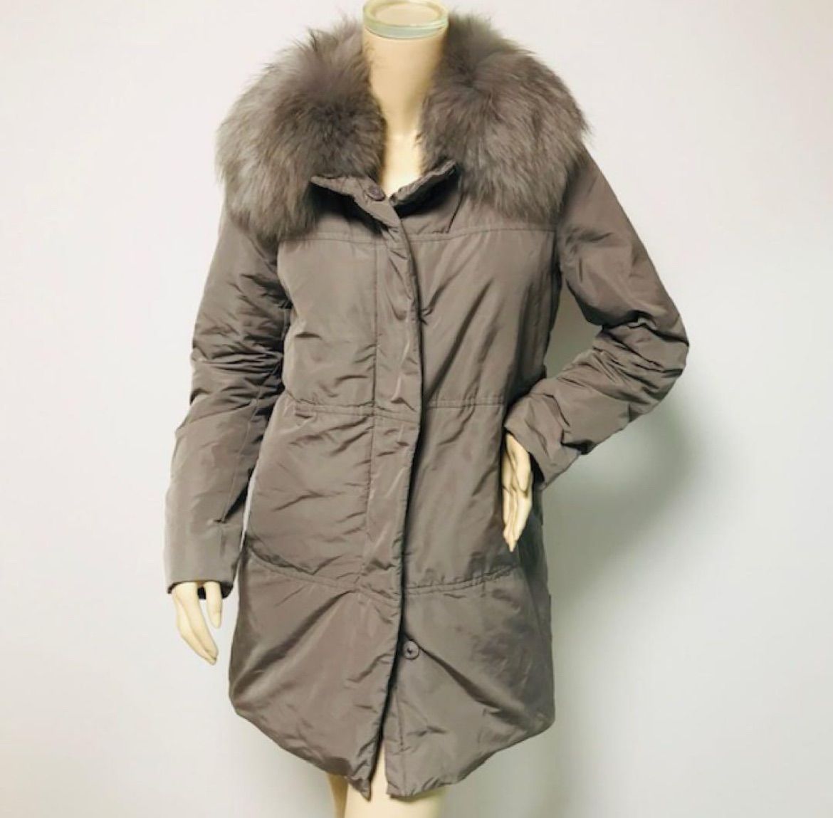 美品☆MONCLER・モンクレール BARDANE レディース ラクーンファー付