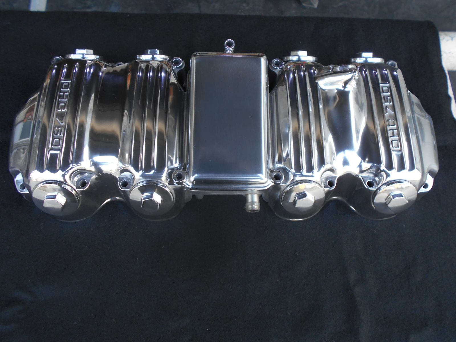 バフ工房 CB400SF NC31 シリンダーヘッドカバー バフ工房 CB400SF NC31 シリンダーヘッドカバー 【公式通販】