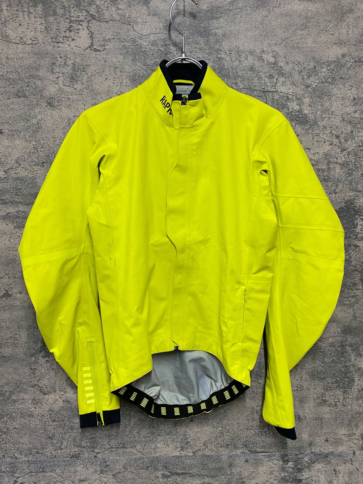 IV248 ラファ Rapha Rapha Pro Team Race Cape 長袖 サイクルジャケット XS 蛍光黄色
