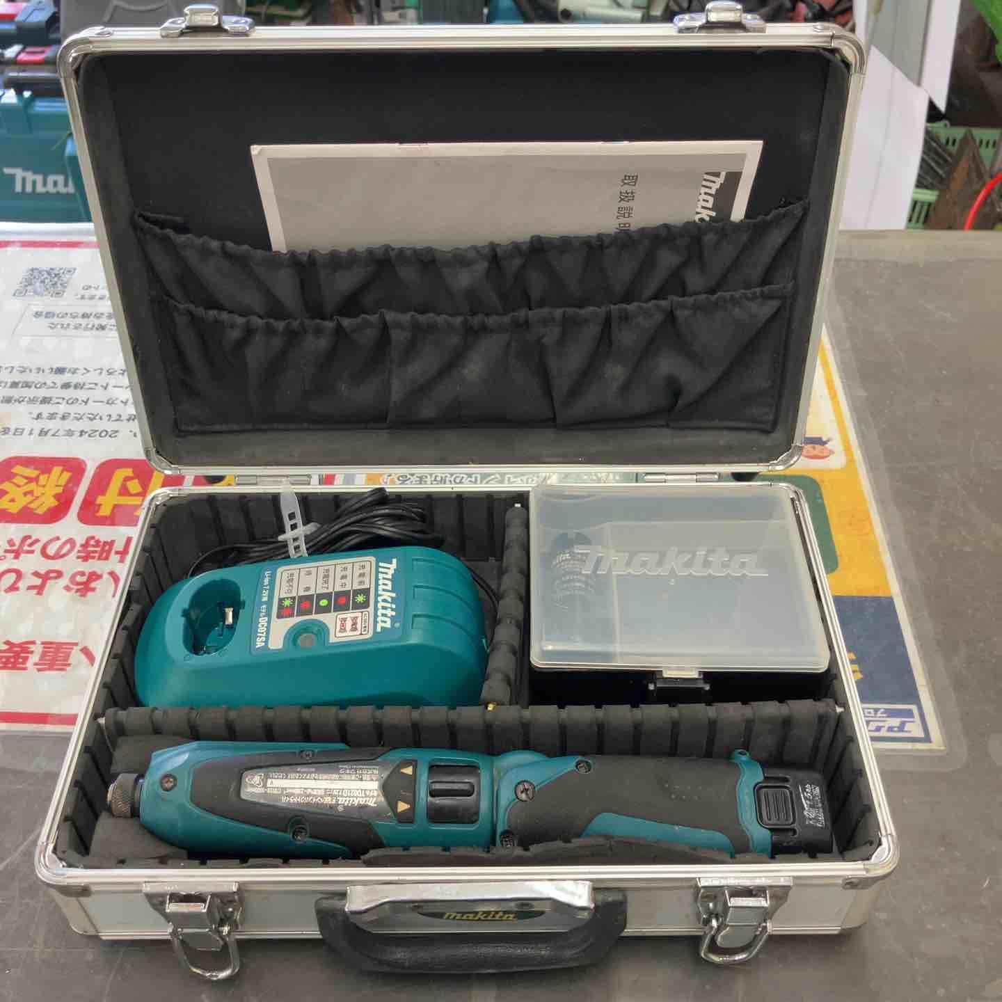 マキタ makita 充電式ペンインパクトドライバ TD021DS 鴻巣店