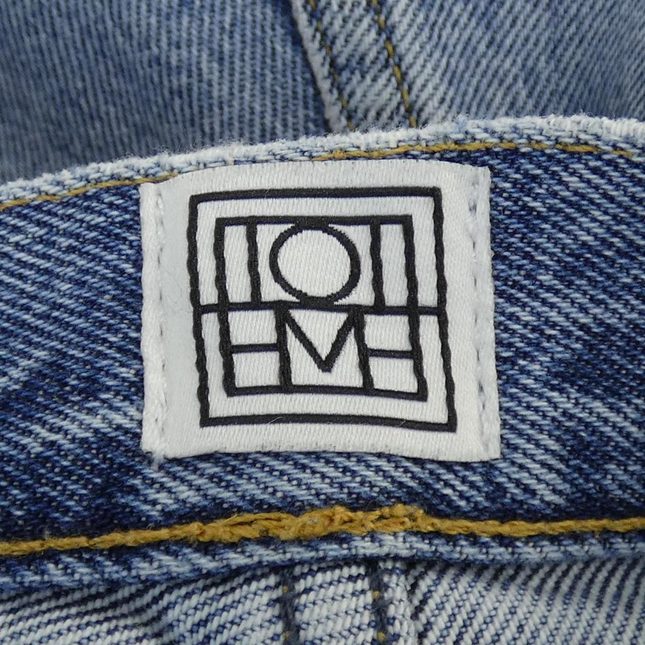 Toteme ジーンズ