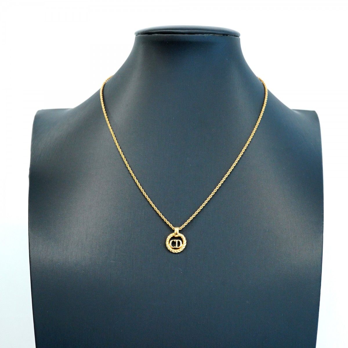 クリスチャンディオール ネックレス ロゴサークル GD 中古美品！(23114) 5jgb0637】クリスチャンディオール ネックレス CDロゴ 丸型