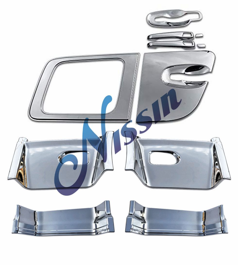 クオン メッキ 安全窓+ドアハンドル+ステップ アッパー ミドル