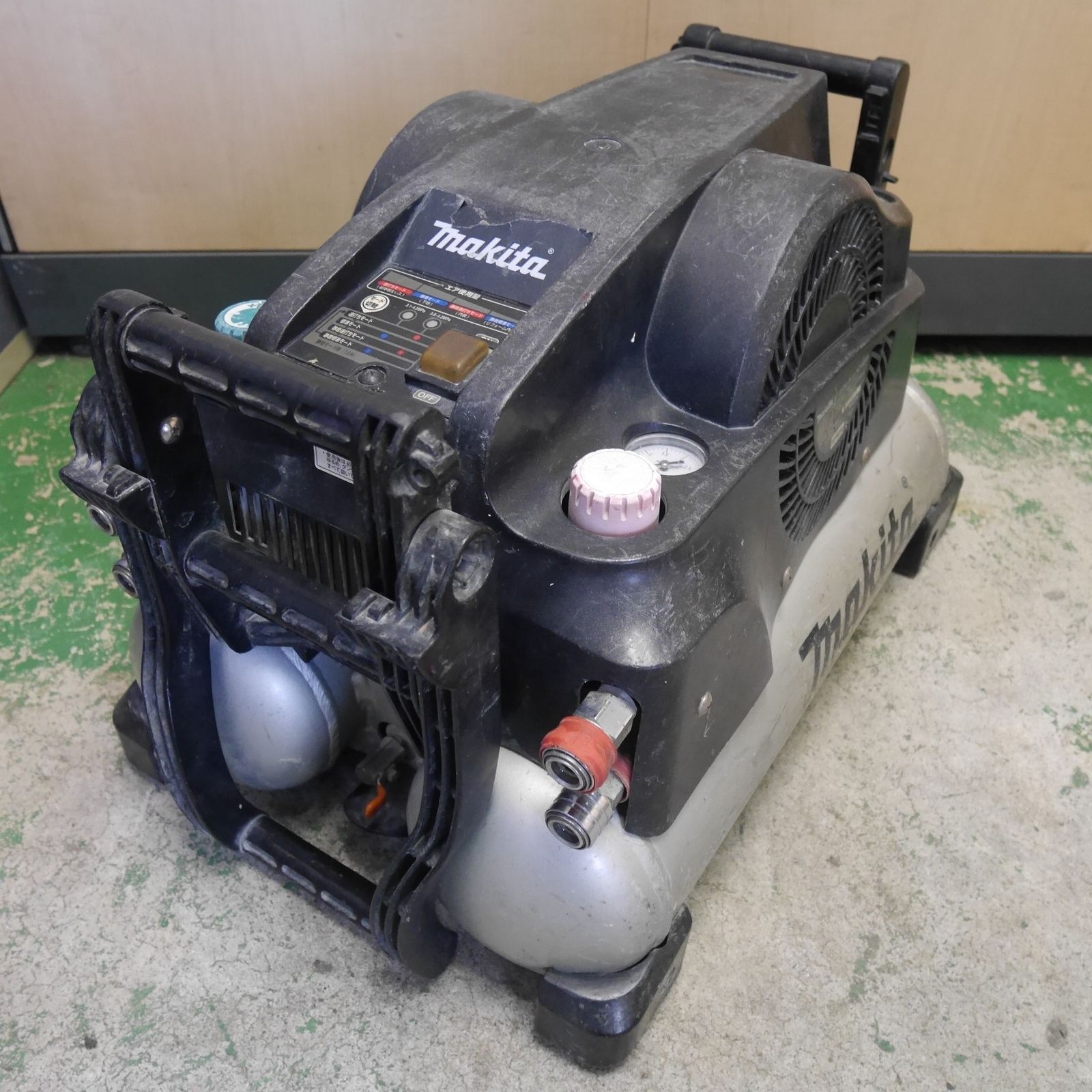 送料無料 マキタ エア コンプレッサー AC430XH 高圧 常圧 用140L エアー ツール 工具 100V makita