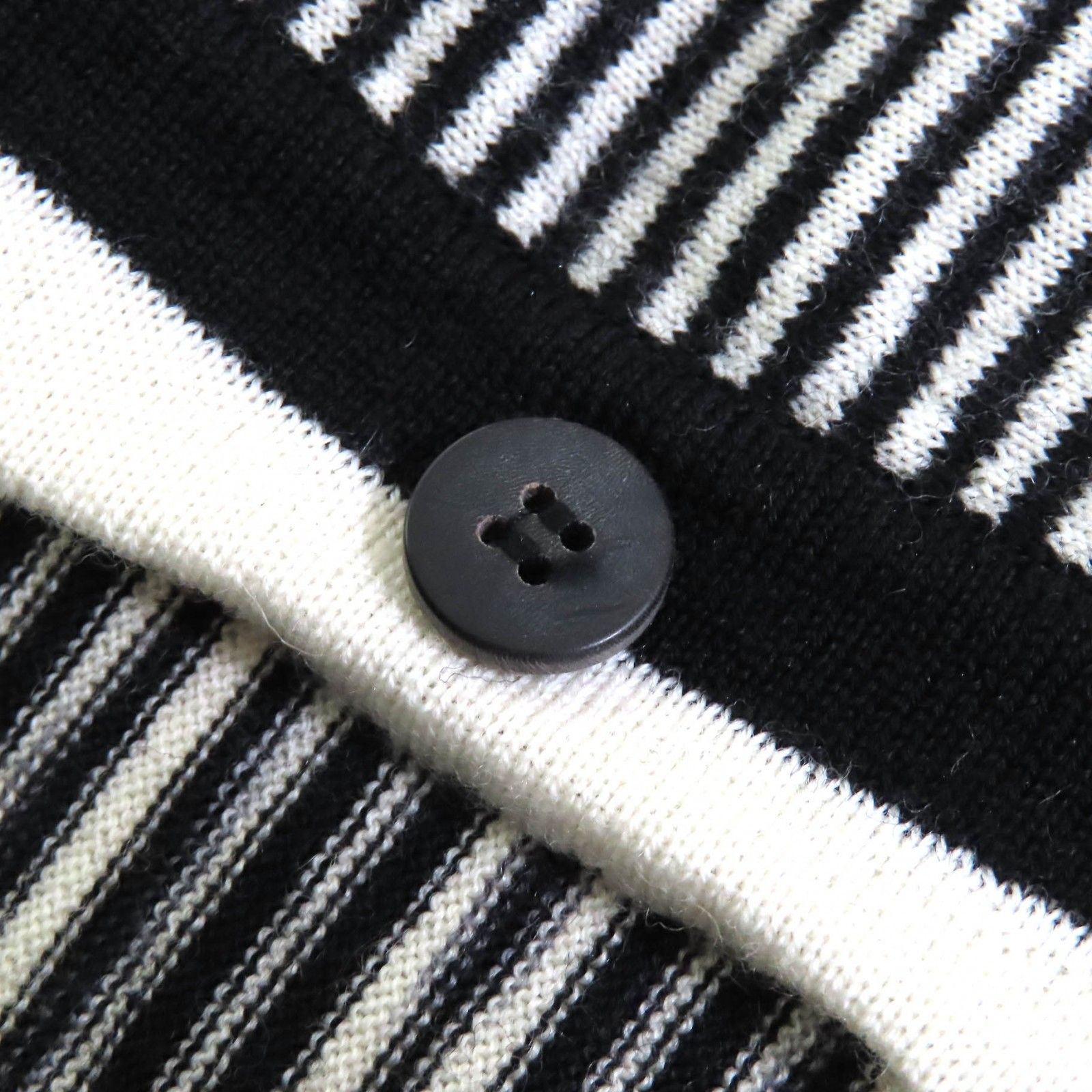 【MISSONI/ミッソーニ】半袖カットソー ボーダー　イタリア製　マルチカラー 極美品△Missoni ミッソーニ ウール100％ マルチボーダー ニット