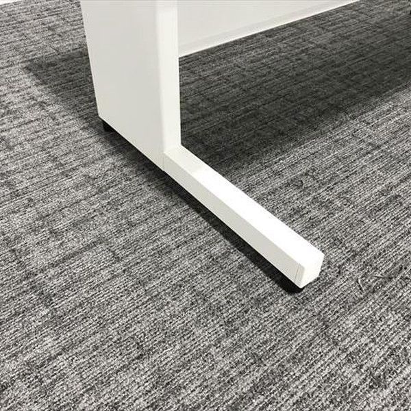 オフィスデスク