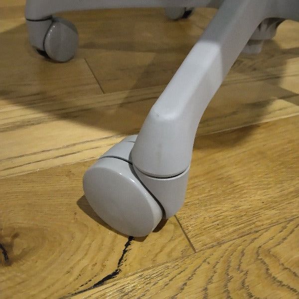 北海道旭川家具 和光 旭民 樺材 デスクチェア 小椅子 北海道優良道産推奨品 旭川家具 和光 旭民 樺材 デスクチェア 小椅子 北海道優良道 民芸家具