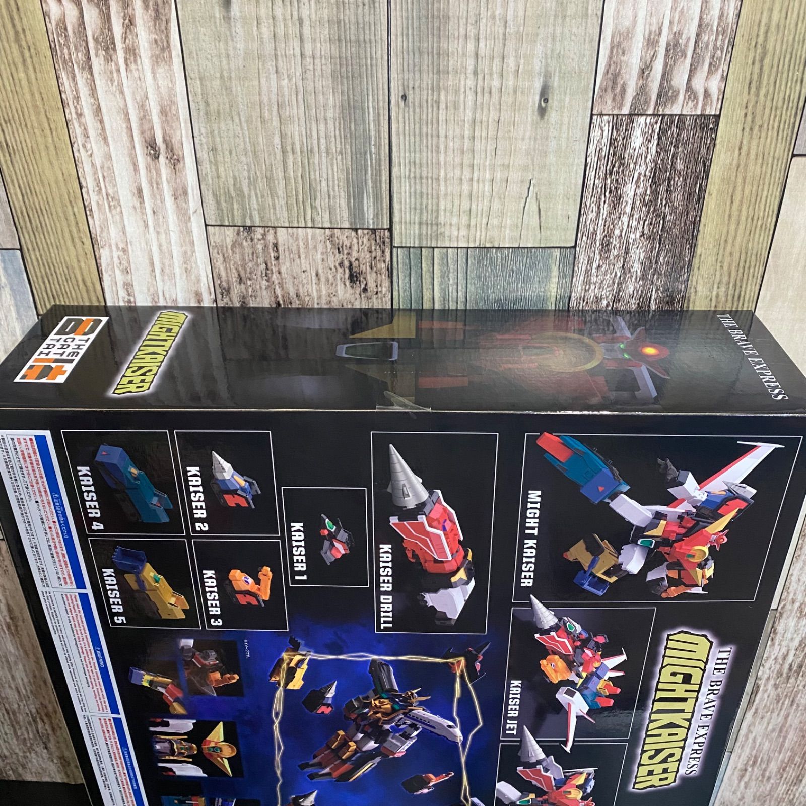 THE合体 マイトカイザー 塗装済み可動フィギュア 勇者特急マイトガイン