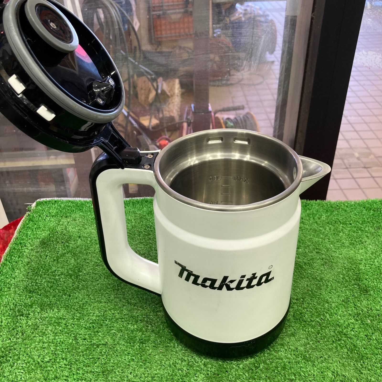 makita コードレスケトル