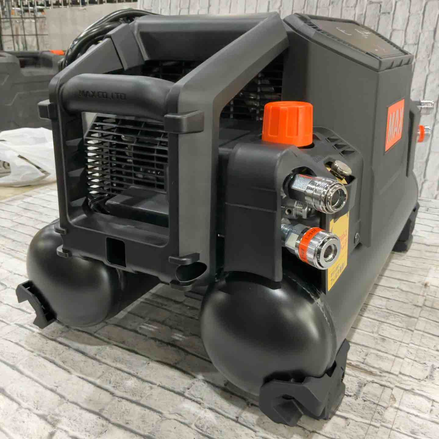 配送商品は通常配送無料。 ♥品 マックス MAX 高圧 エアコンプレッサー AK-HH1310E2_ブラック 川口店 １００％正規品保証！