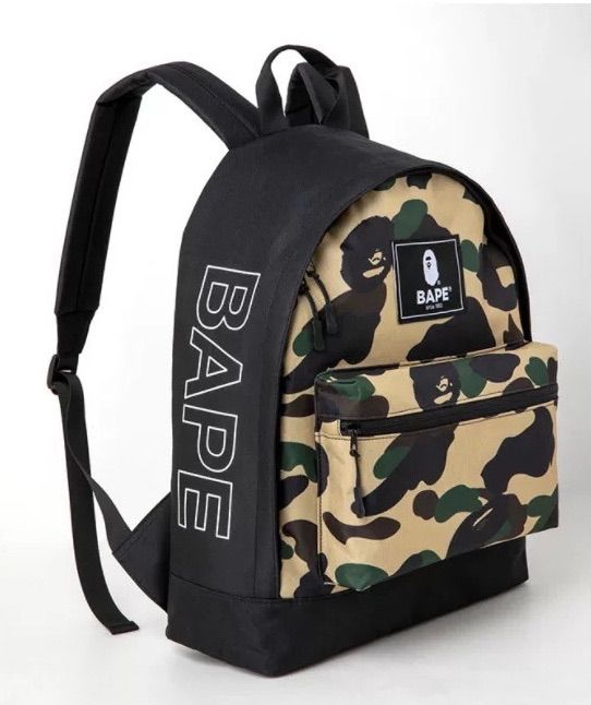 BAPE◆A BATHING APE◆CAMOカモ◆バッグパック／リュック◆付録