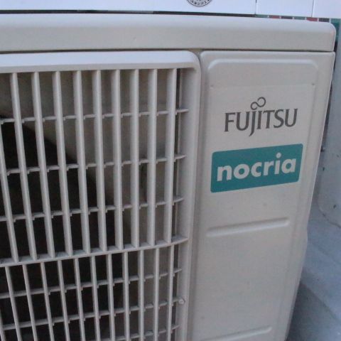 送料別途 中古美品!! 高年式 2023年製 富士通 2.8kw エアコン 10