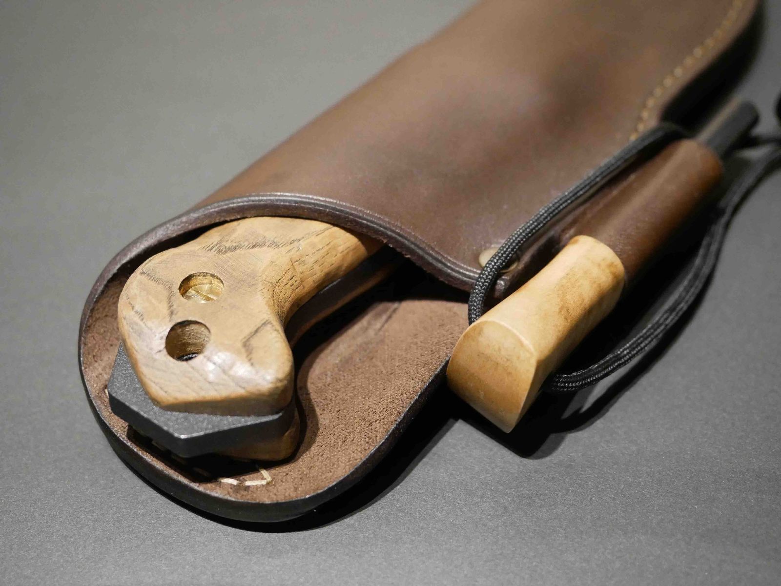 KA-BAR BK2専用　ブッシュクラフトシース 2　/ ダークブラウン ブッシュクラフト レザーシース #2 KA-BAR BK2用 ダークブラウン