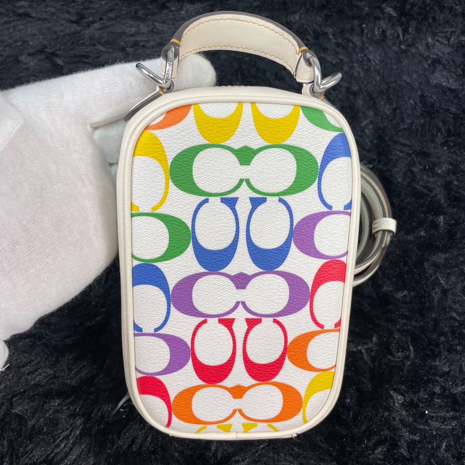 新品•未使用品】COACH コーチ エヴァ フォーン クロスボディ  