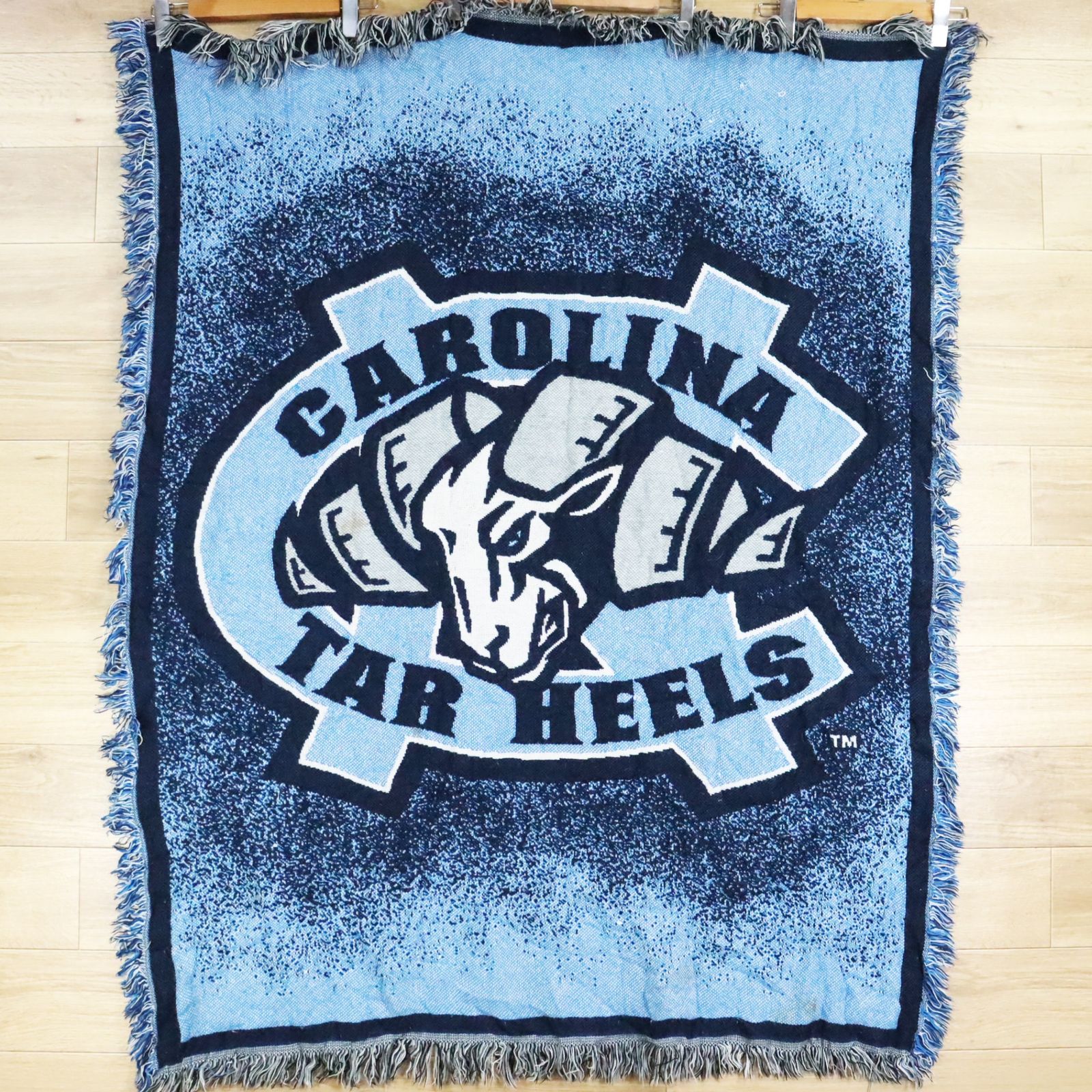 F9-5|O5.5-5 NCAA NORTH CAROLINA ノースカロライナ大学 ターヒール フットボール ラグ マット カーペット ブランケット マルチカバー インテリア雑貨 絨毯