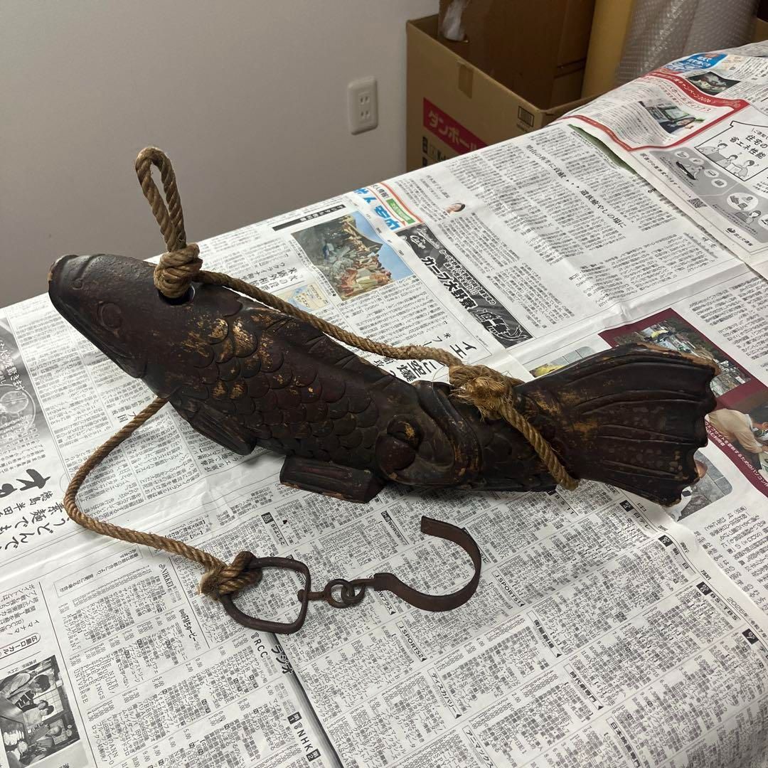 超メルカリ市　木彫　囲炉裏　自在鉤　魚横木　アンティーク　全長約４４cm 超メルカリ市 木彫 囲炉裏 自在鉤 魚横木 アンティーク 全長約44cm