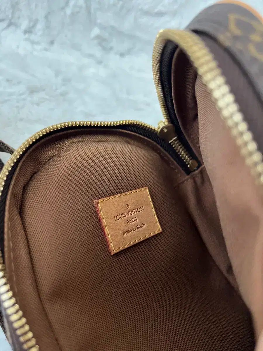 Louis Vuitton 源氏 ヒップサック