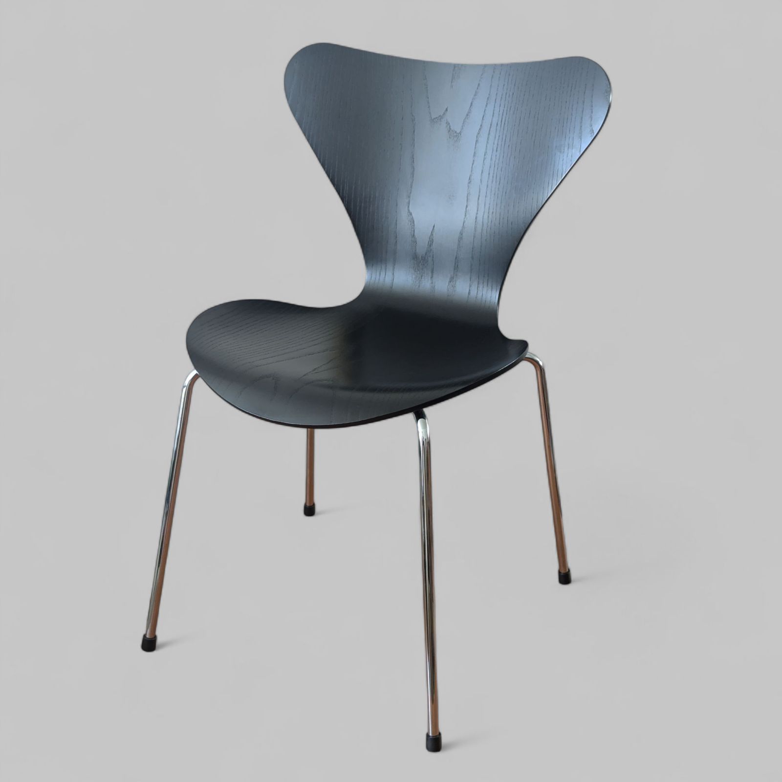 Fritz Hansen セブンチェア 日本正規品 ブラック D - メルカリ