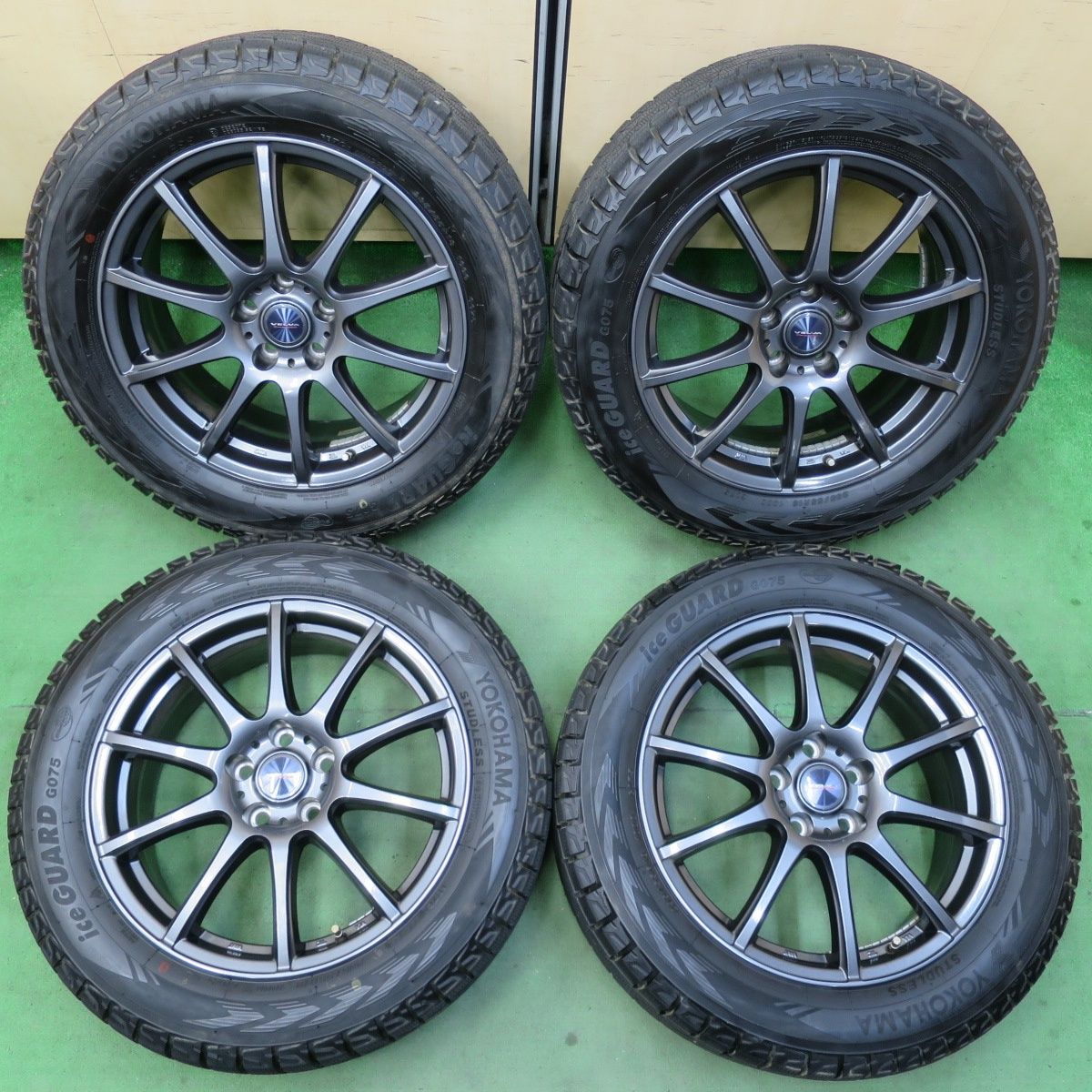 バリ溝 23年 キレイ 9.5分以上 スタッドレス 235|55R18 ヨコハマ アイスガード G075 VELVA CHARGE ヴェルヴァ 18インチ PCD114.3|5H 5040902イス