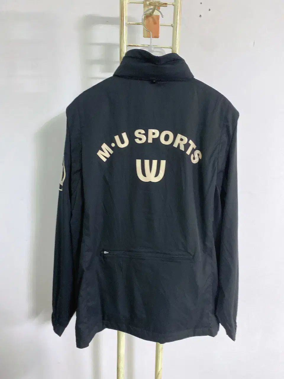 モンヴィンテージ 100