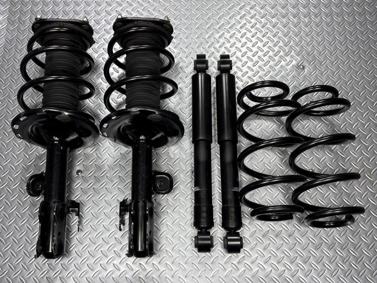 30系 アルファード/ヴェルファイアAGH30W 2WD 純正 サスキット 30系アルファード ヴェルファイア AGH30W 純正サスキット 右前48510