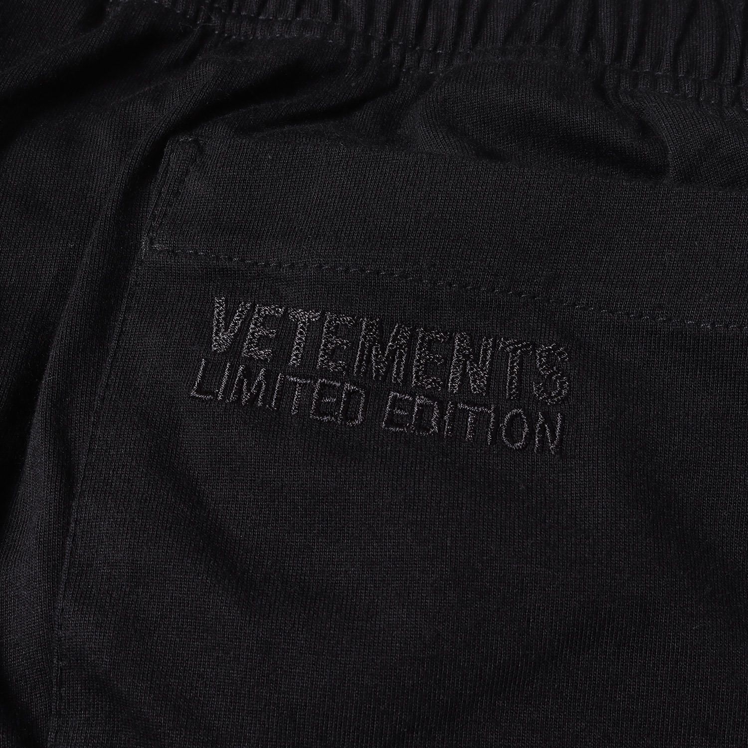 VETEMENTS ヴェトモン パンツ サイズ:L 22SS ロゴプリント イージー