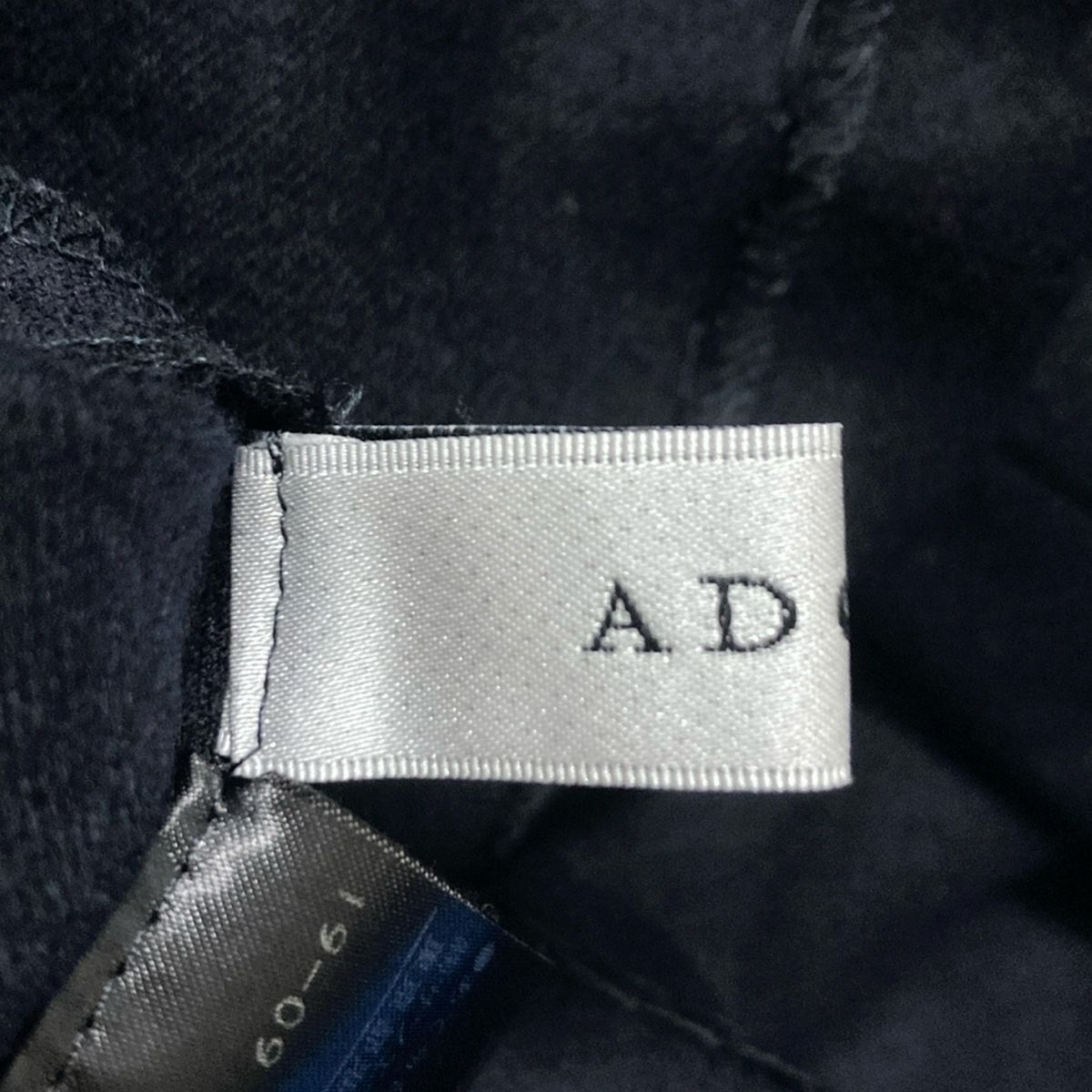 ADORE アドーア