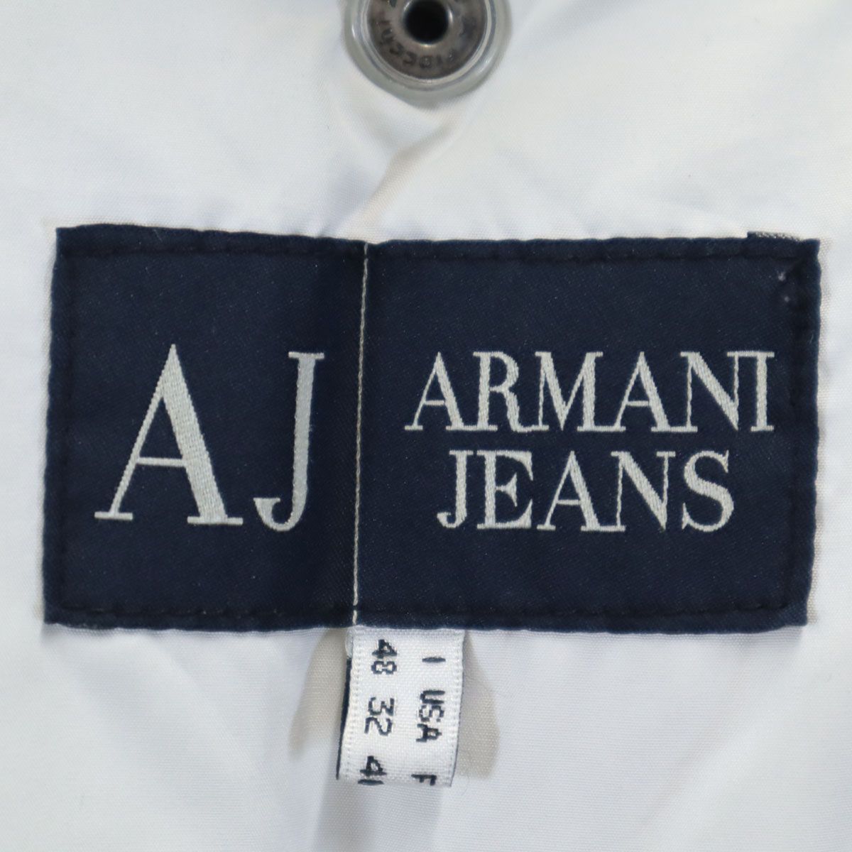ARMANI JEANS - 古着 ARMANI JEANS アルマーニジーンズ スノーボード ダウンジャケット 32 白系 スキー レディース ARMANI JEANS - 古着 ARMANI JEANS アルマーニジーンズ